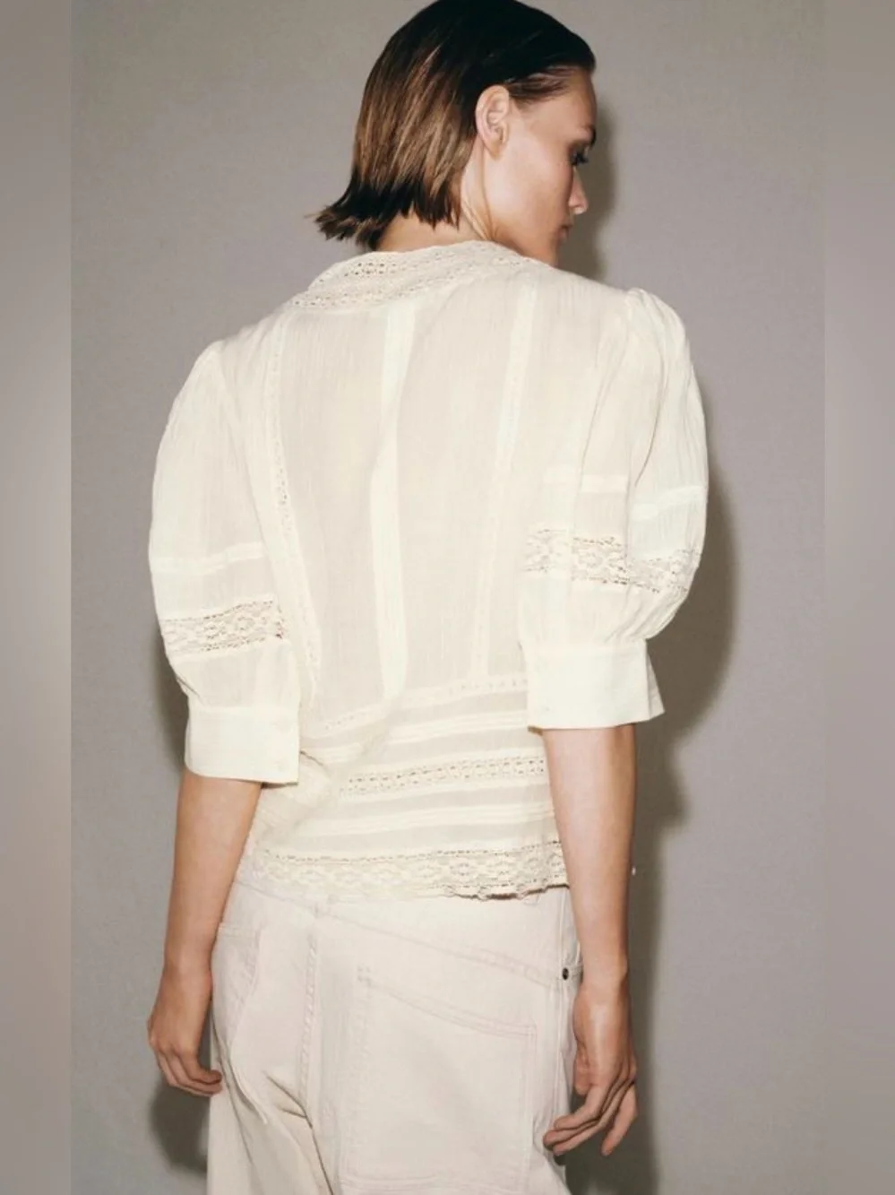 🔥🔥Zara Zw collection Cream Lace-Trim Puff Sleeve Blouse